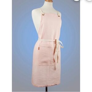 Grove Collab Pink Linen Apron,Pockets, halter 2/ adjustable strap,ties waist